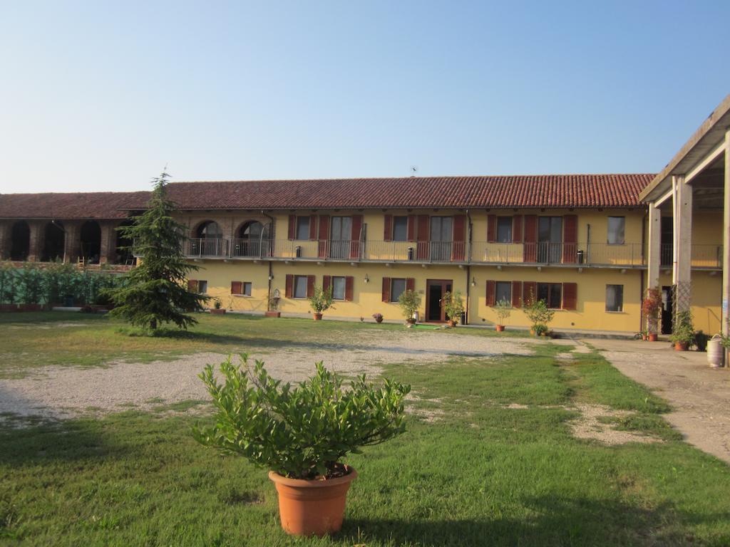 Al Casale B&B Cherasco Exterior foto